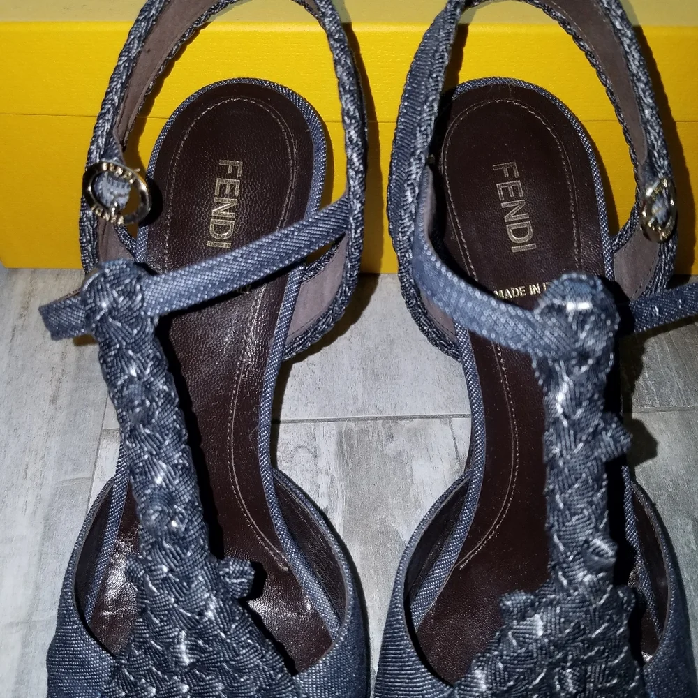 Fendi T-Strap Sandals - Picture 6 of 13